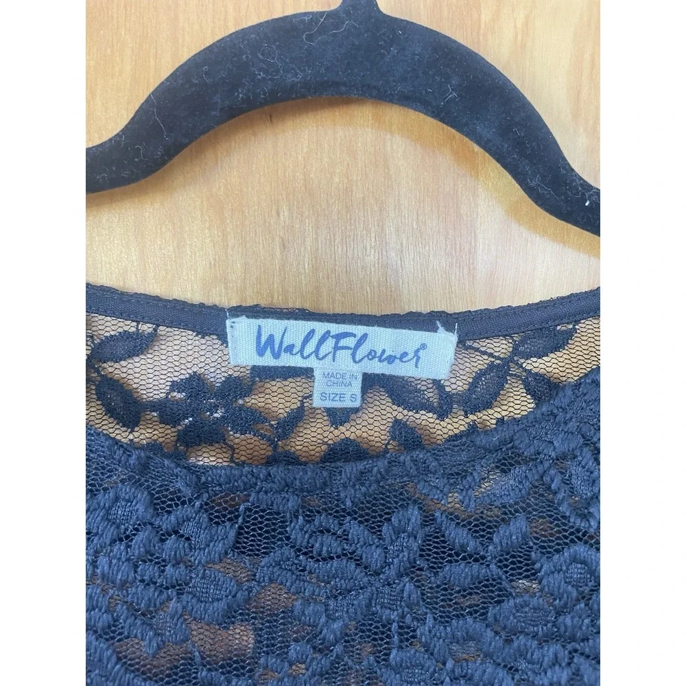 WallFlower Black Lace Dress Small 3/4‎ Sleeve Lined Cocktail Party Shift